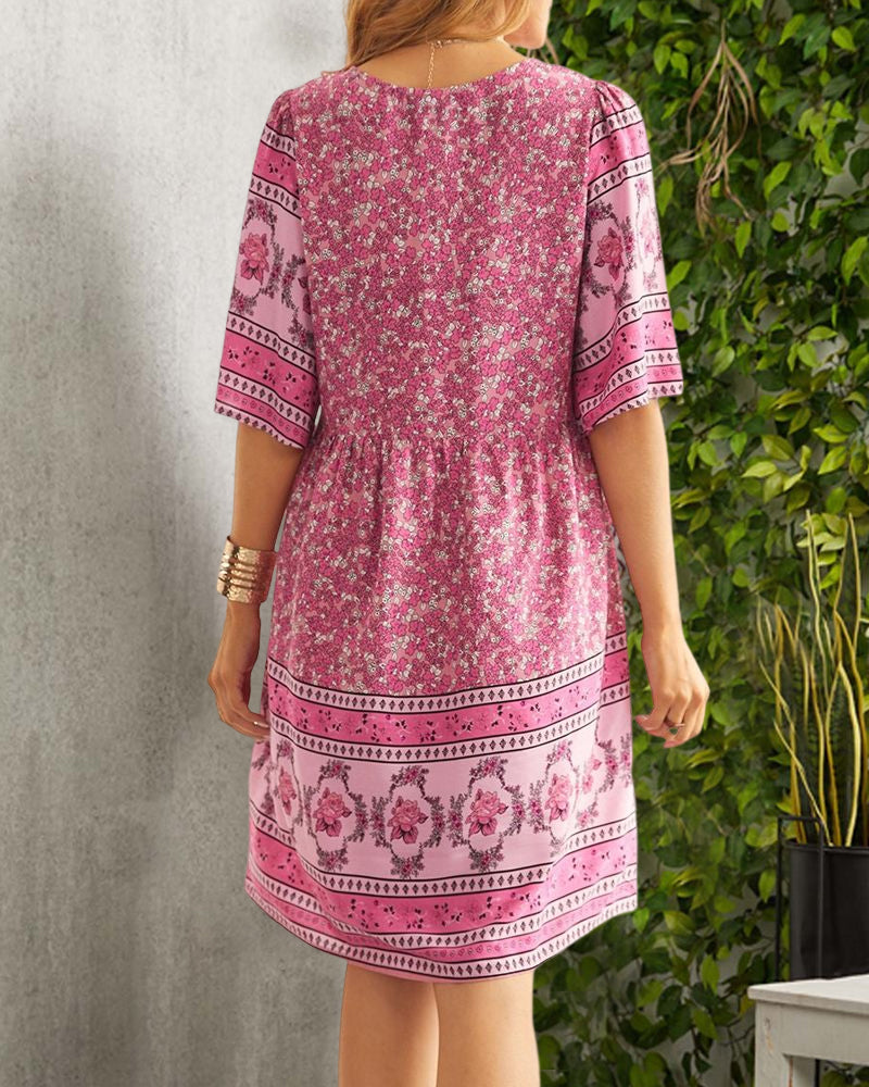 Ivana | Boho Dress With V-Neck and Print