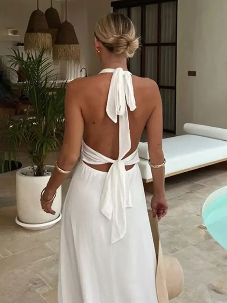 Sandra | Lange Splitjurk met Diepe Decolleté