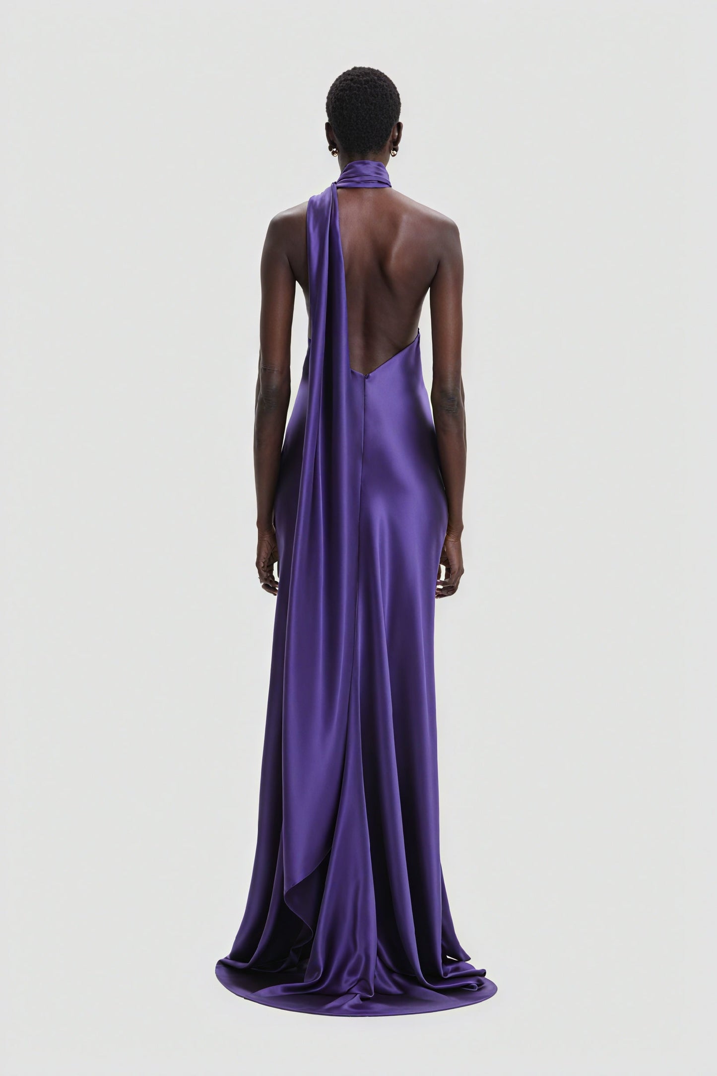 Mélya | Glamour Ruha – Virágos és Modern Elegancia 