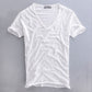 Robert | T-Shirt Herr V-ringad – Minimalistisk och tidlös stil 