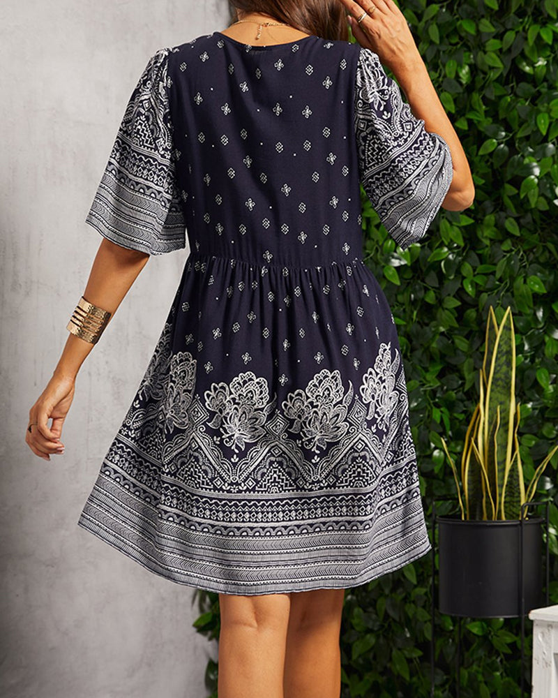 Ivana | Boho Dress With V-Neck and Print 