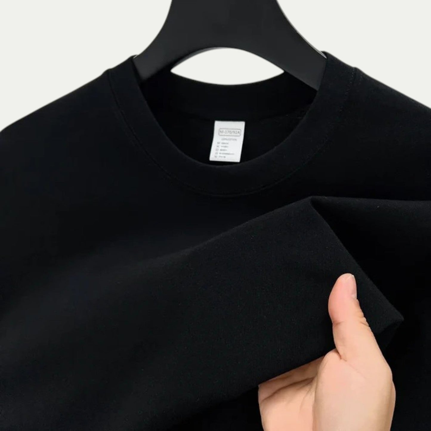 Rivaldo| T-shirt Casual – Minimalistische Elegantie En Zachte Aanraking 